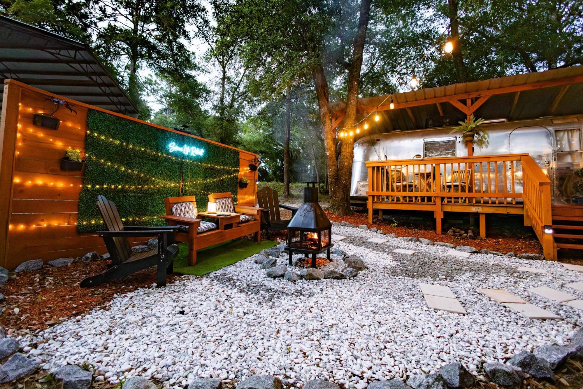Serene Life Retreat Чипли Екстериор снимка