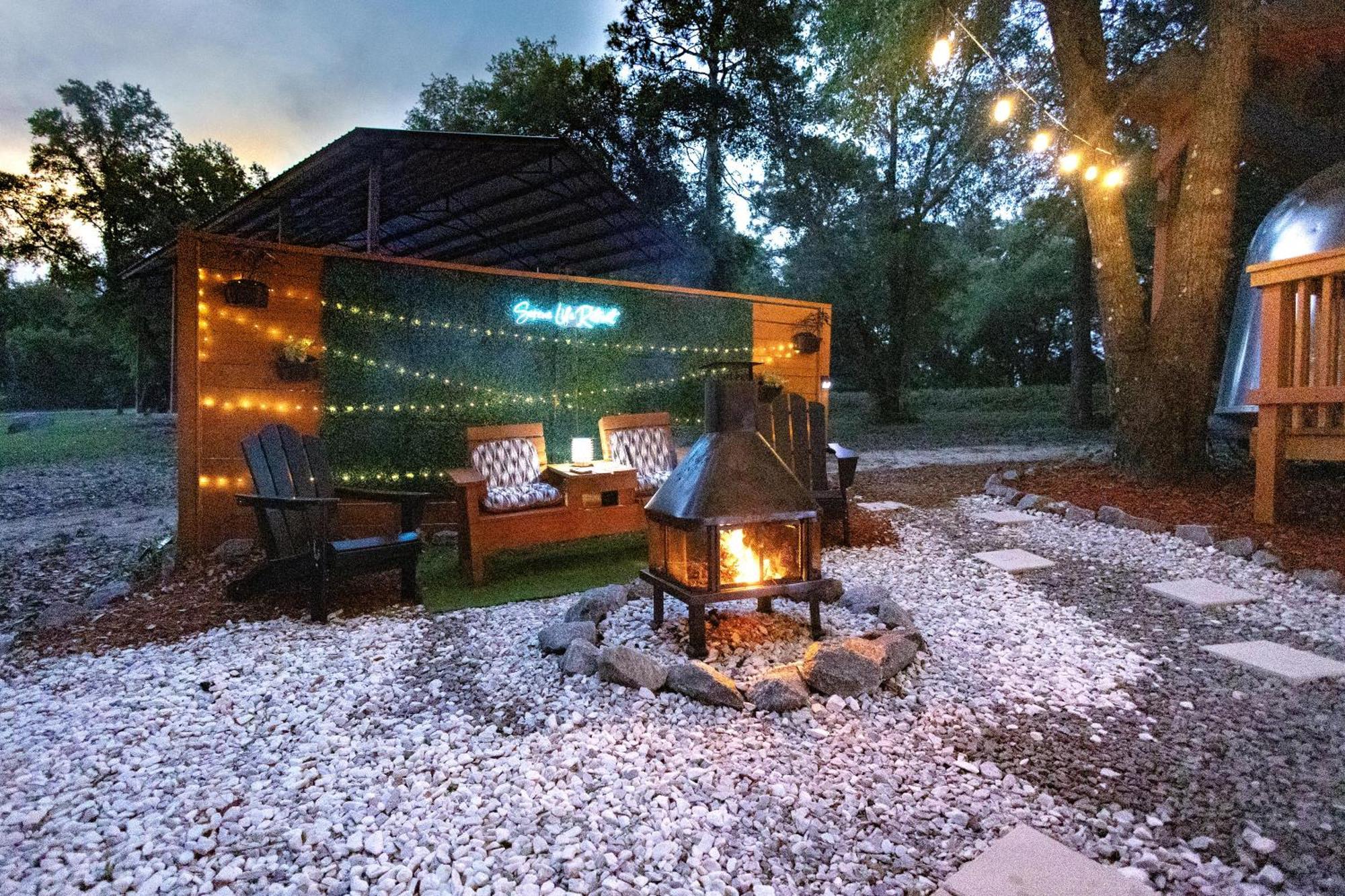 Serene Life Retreat Чипли Екстериор снимка
